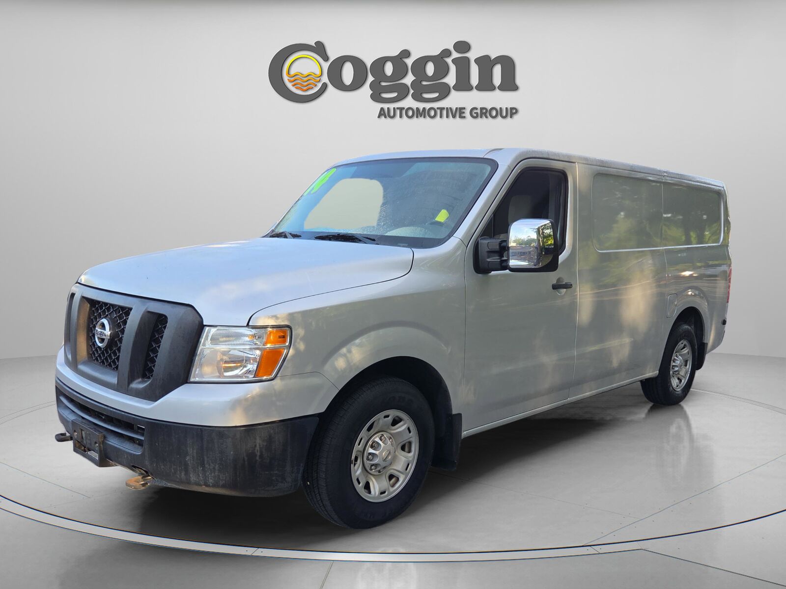 2014 NISSAN NV