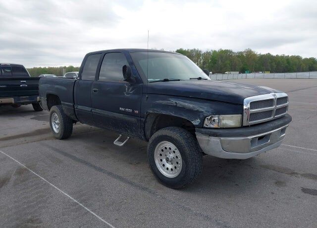2000 DODGE Ram