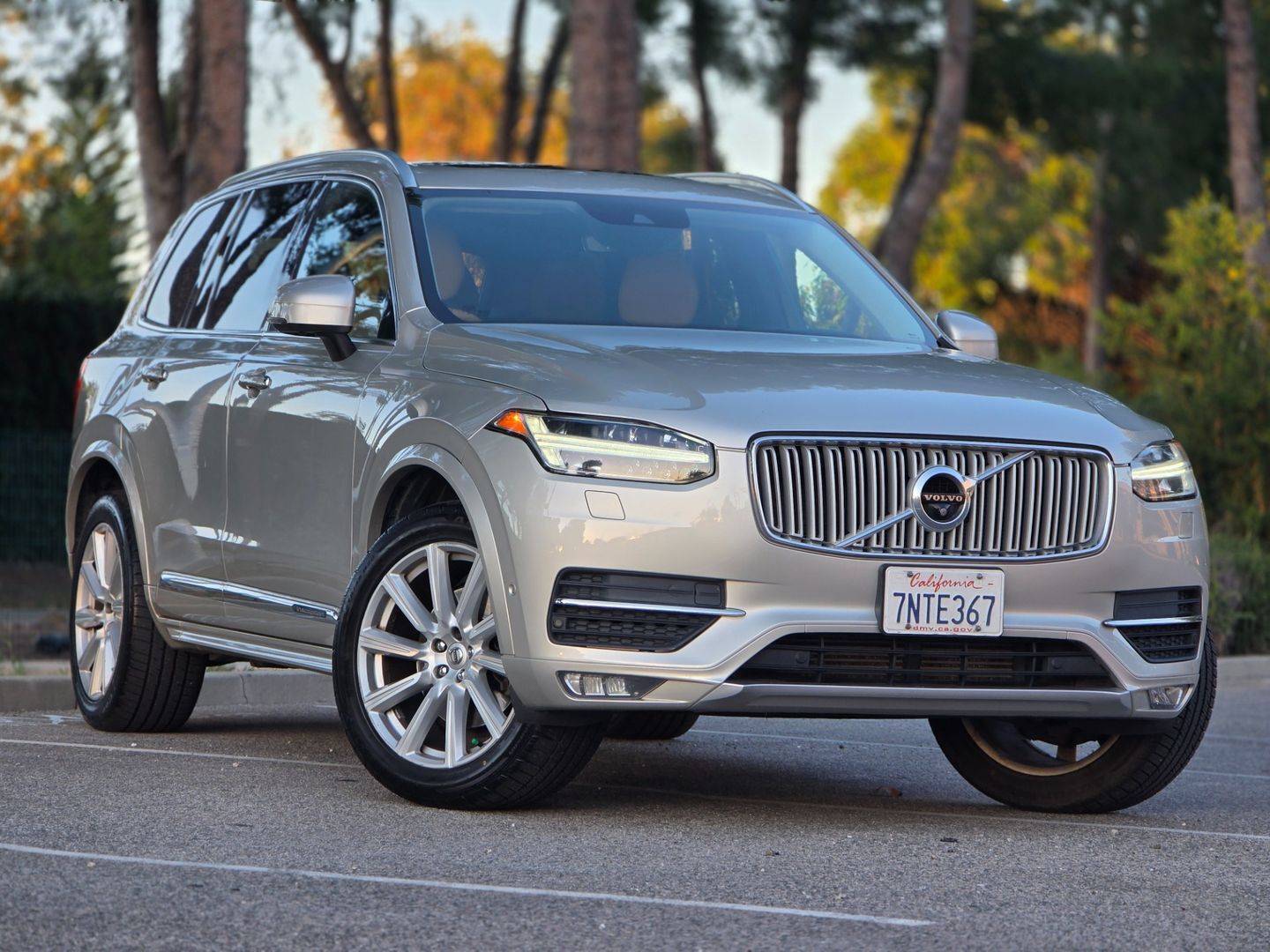 2016 VOLVO XC90