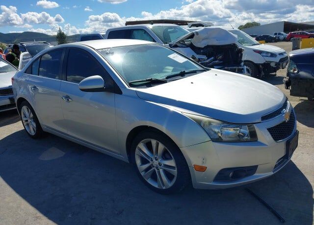 2012 CHEVROLET Cruze
