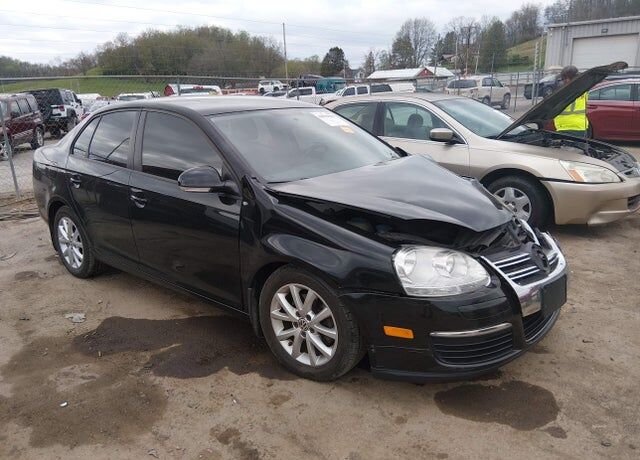 2010 VOLKSWAGEN Jetta