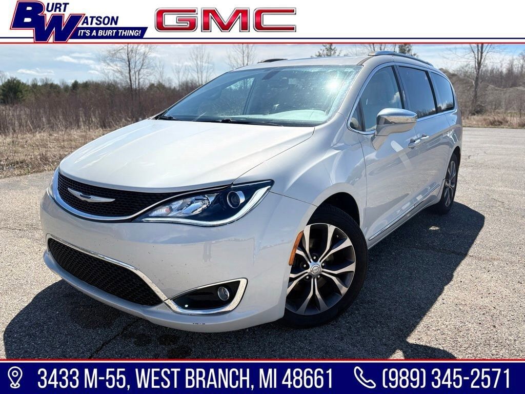 2017 CHRYSLER Pacifica