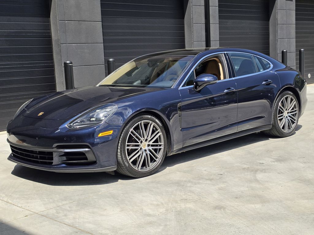 2020 PORSCHE Panamera