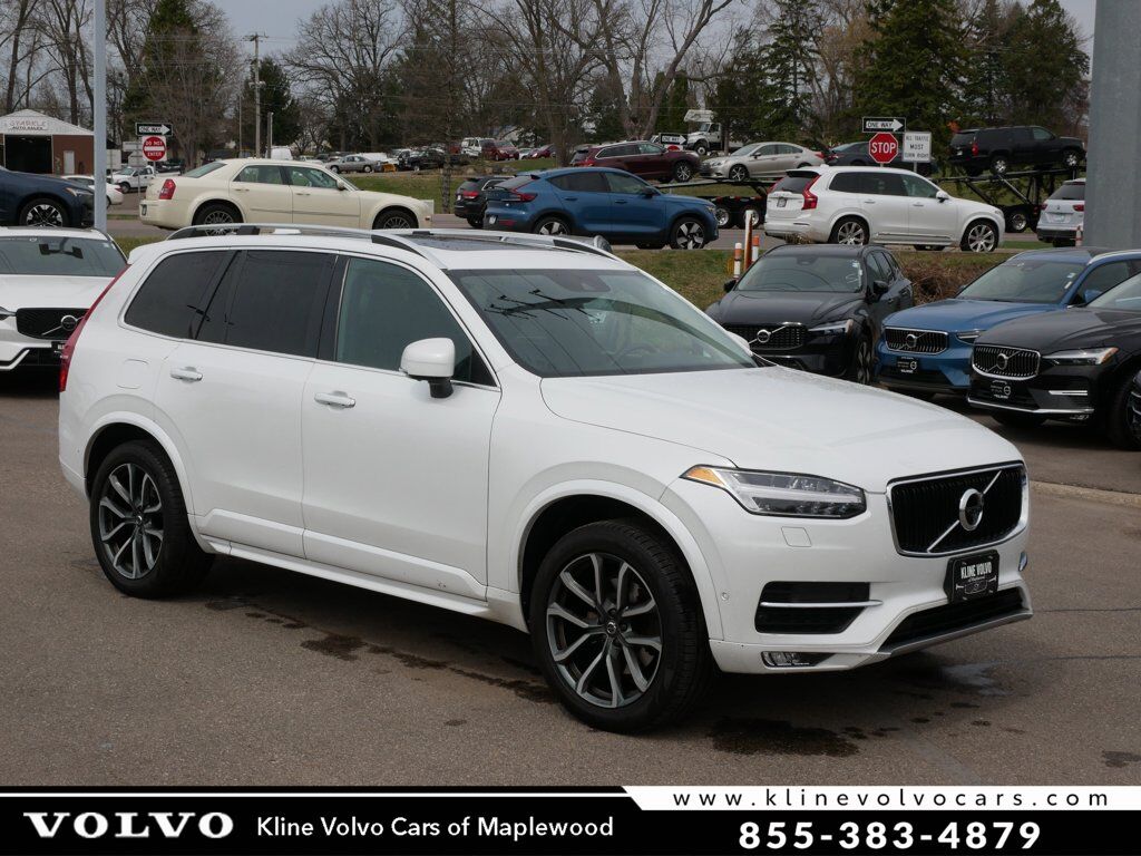 2017 VOLVO XC90