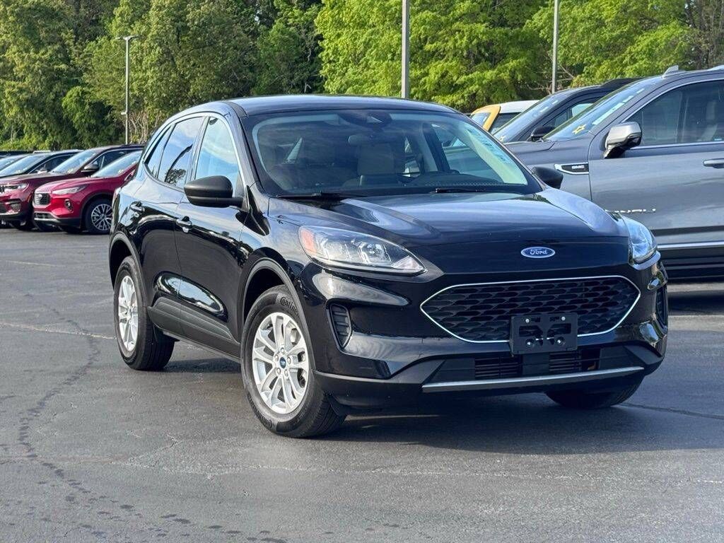 2022 FORD Escape