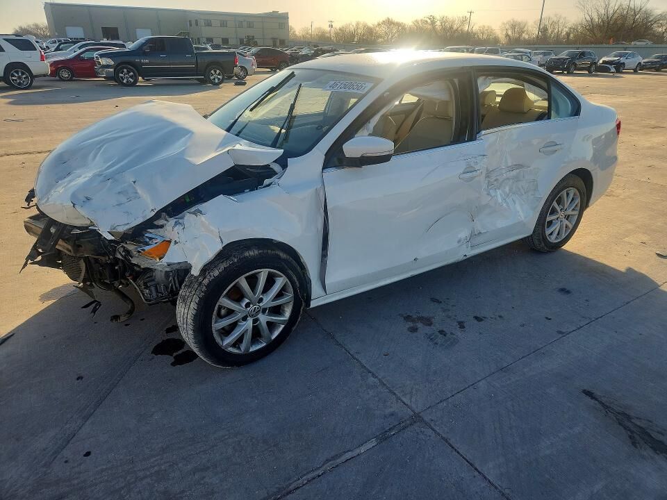 2013 VOLKSWAGEN Jetta