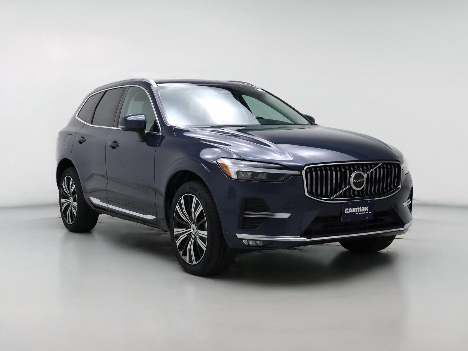 2023 VOLVO XC60