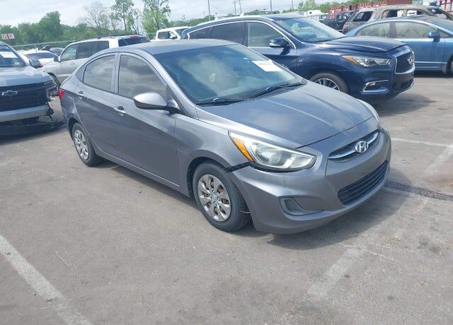 2016 HYUNDAI Accent