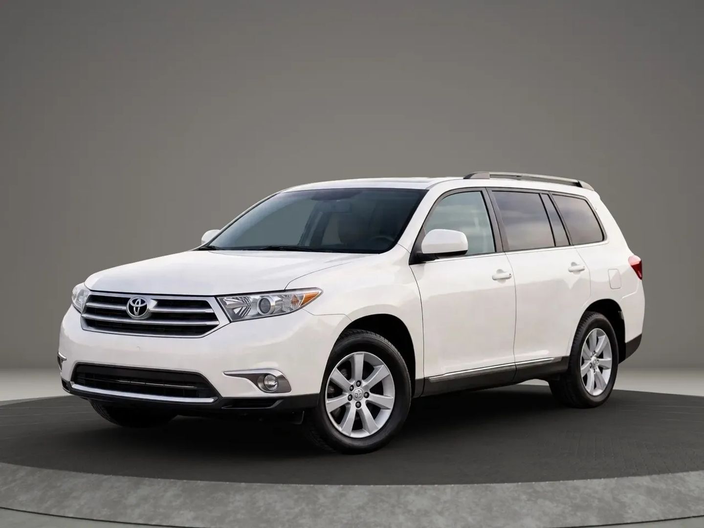 2013 TOYOTA Highlander