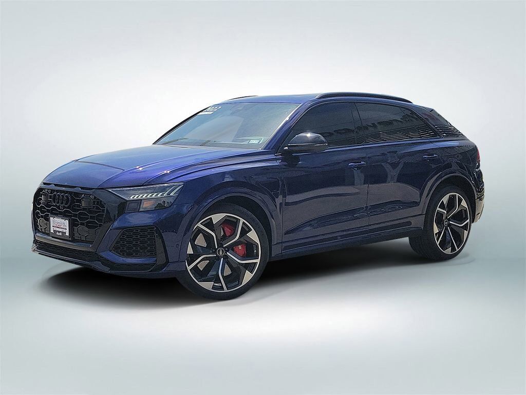 2022 AUDI RS Q8