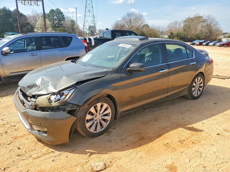 2013 HONDA Accord