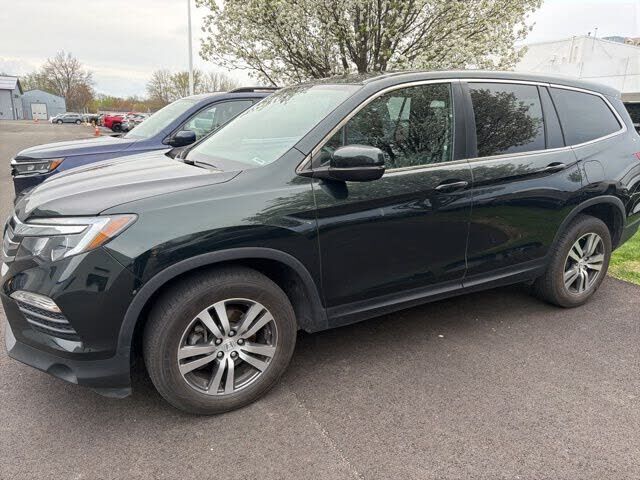 2017 HONDA Pilot