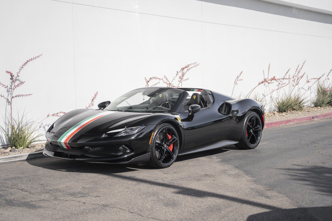 2025 FERRARI 296 GTS