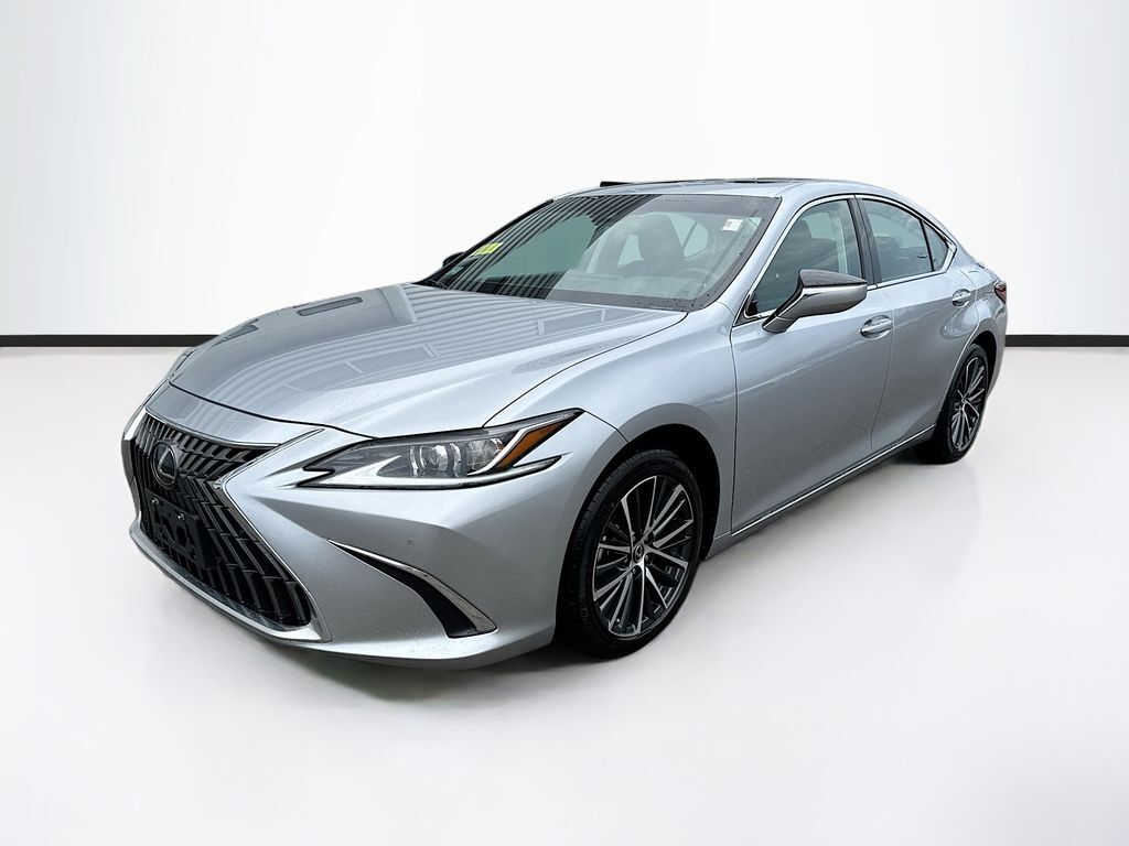 2025 LEXUS ES