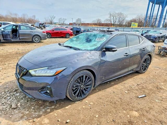 2021 NISSAN Maxima