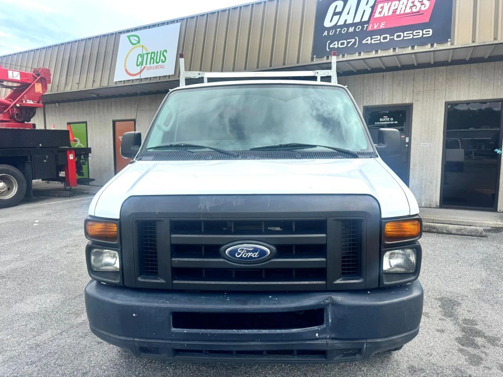2012 FORD E-250