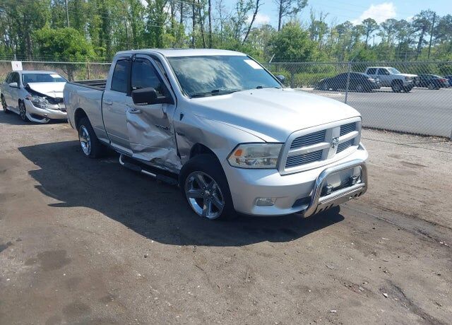 2011 DODGE Ram