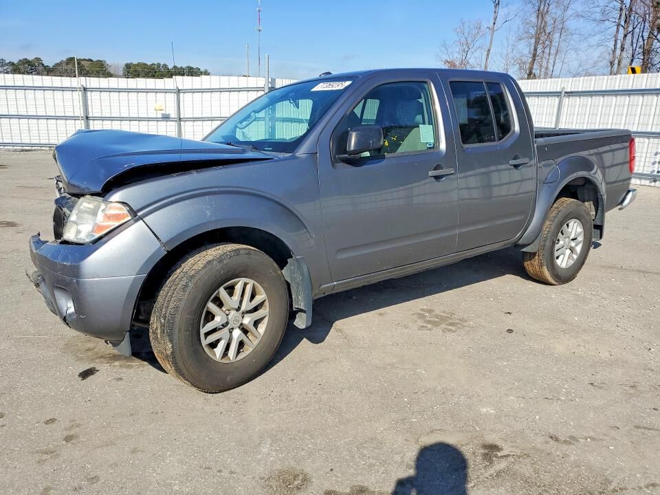 2017 NISSAN Frontier