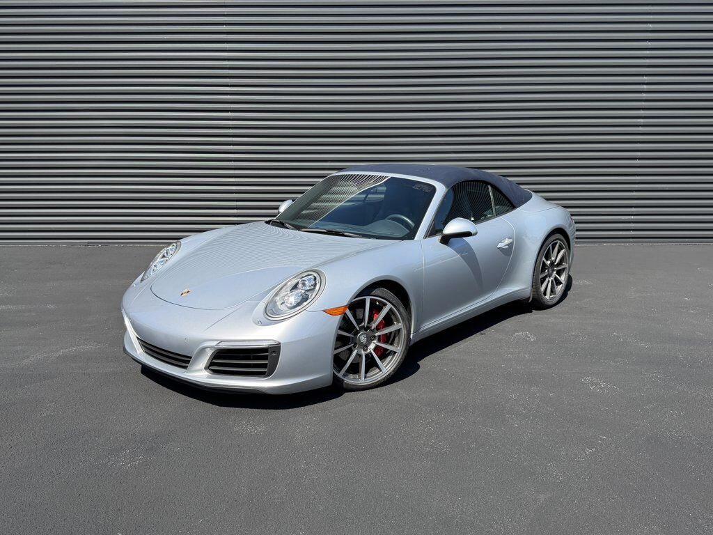 2017 PORSCHE 911