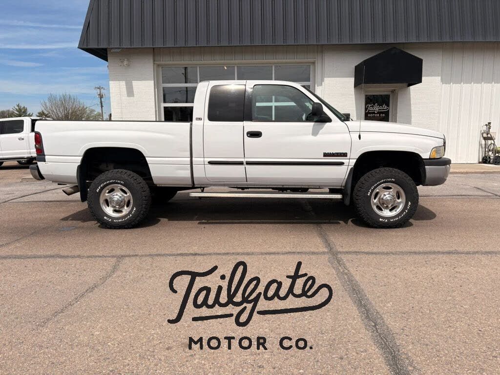 2002 DODGE Ram