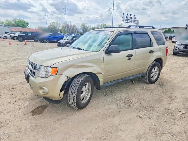 2011 FORD Escape