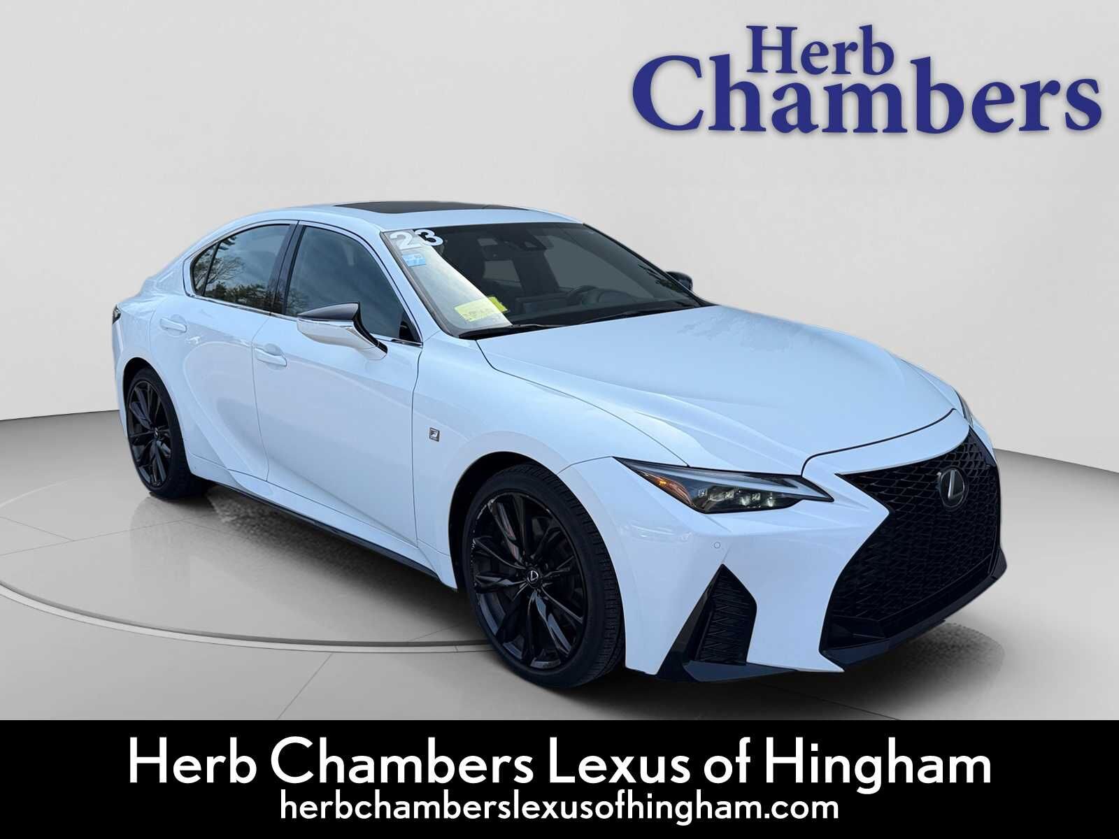 2023 LEXUS IS
