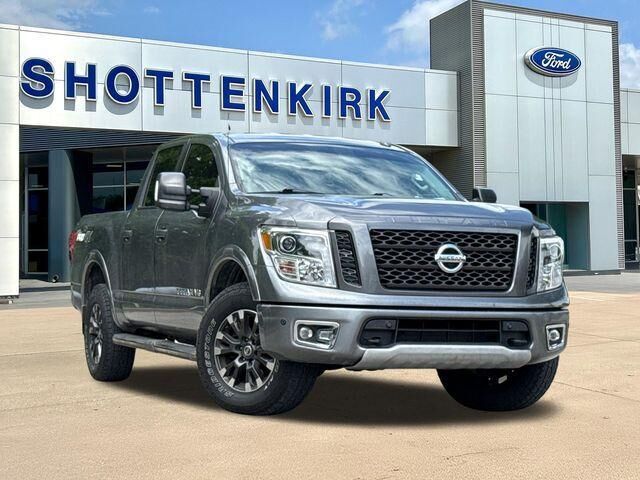 2018 NISSAN Titan