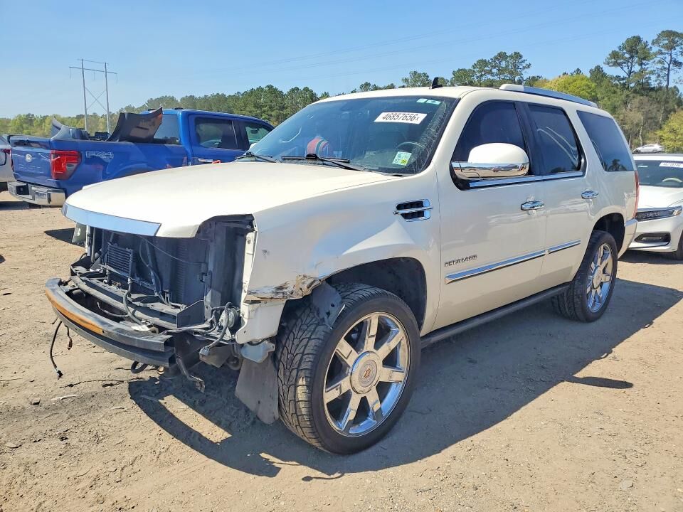 2014 CADILLAC Escalade