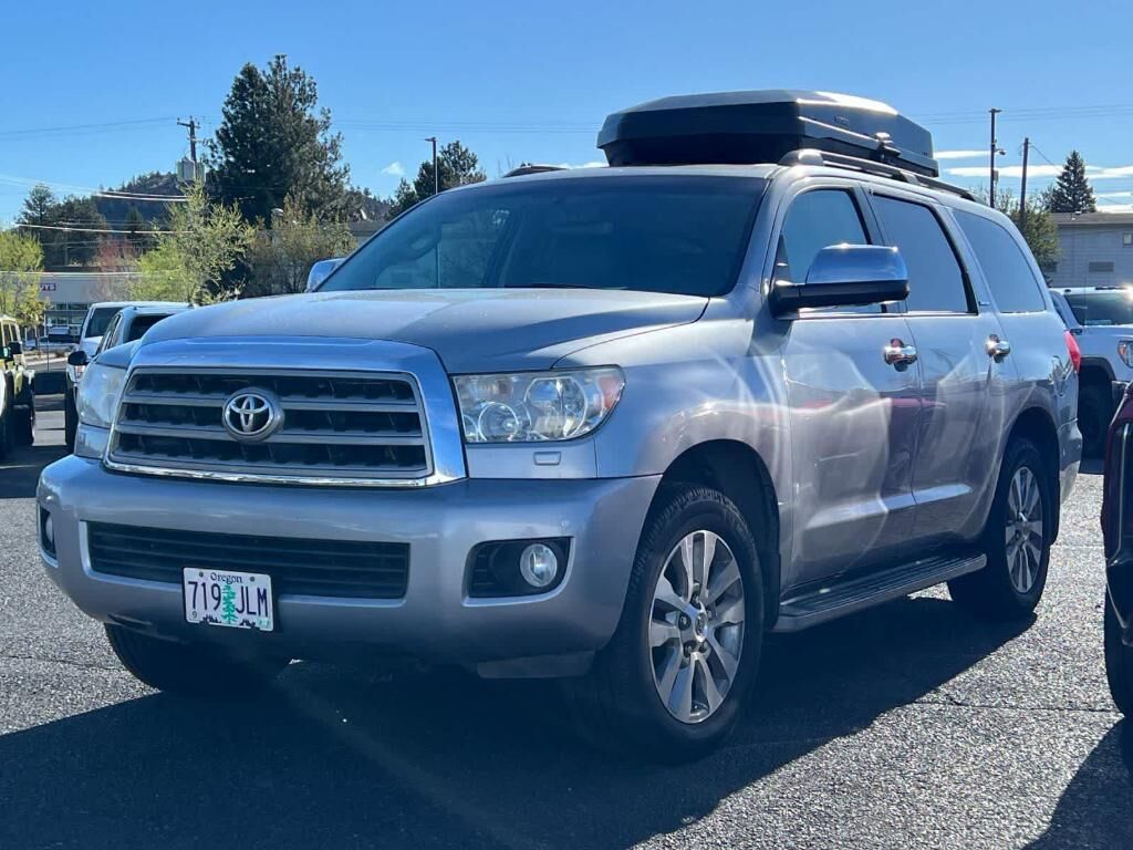 2016 TOYOTA Sequoia