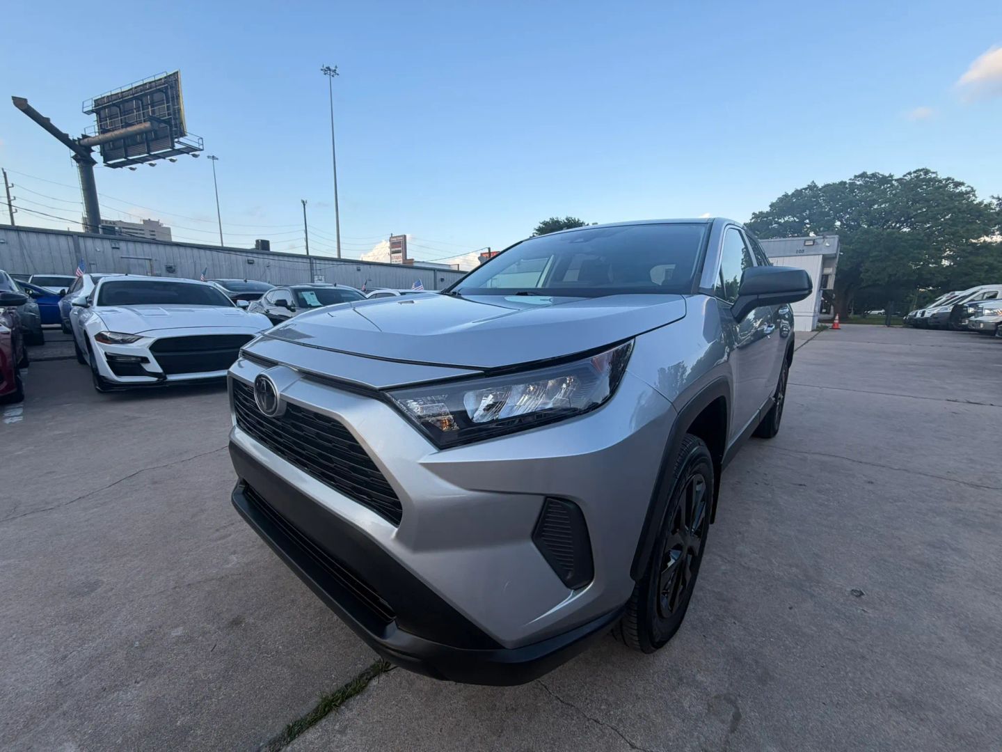 2022 TOYOTA RAV4