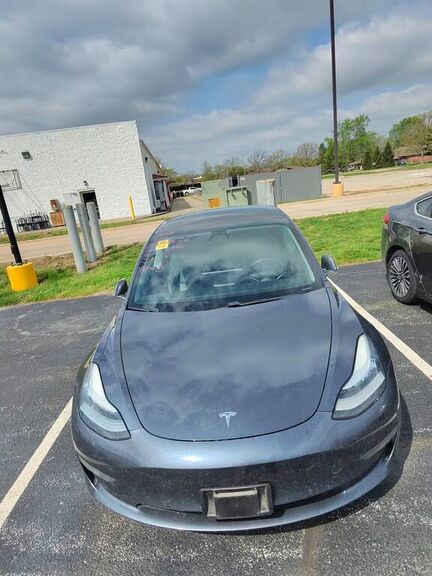 2019 TESLA Model 3