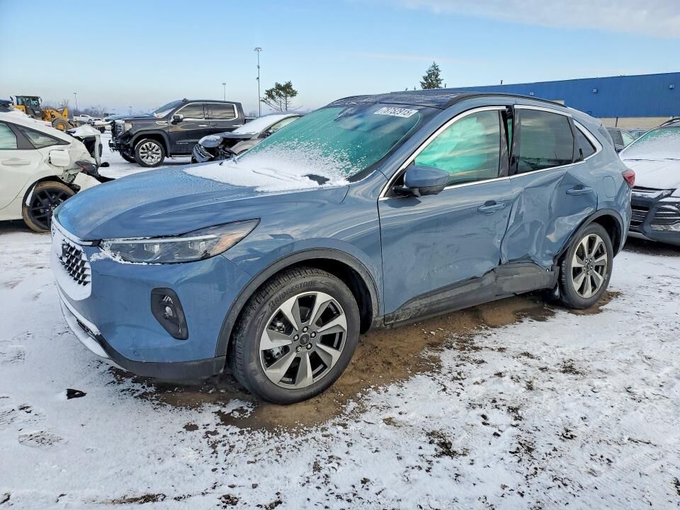 2024 FORD Escape