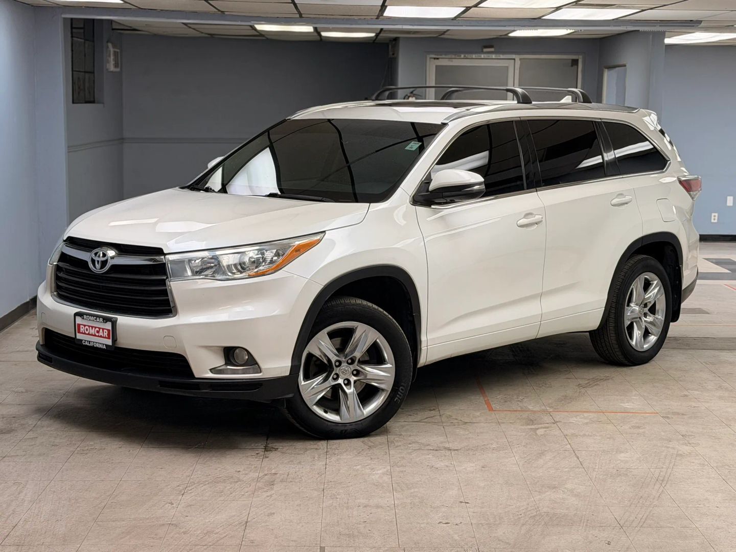2015 TOYOTA Highlander