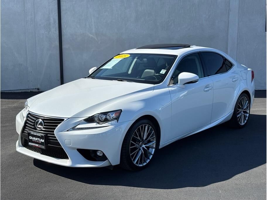 2015 LEXUS IS
