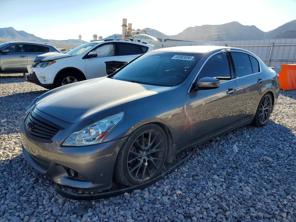 2010 INFINITI G37