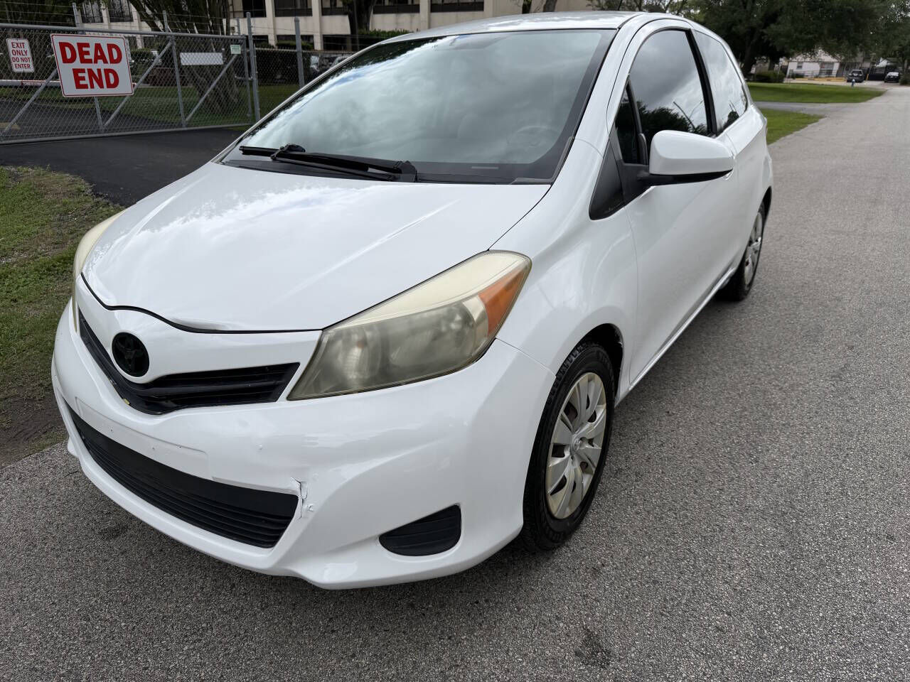 2013 TOYOTA Yaris