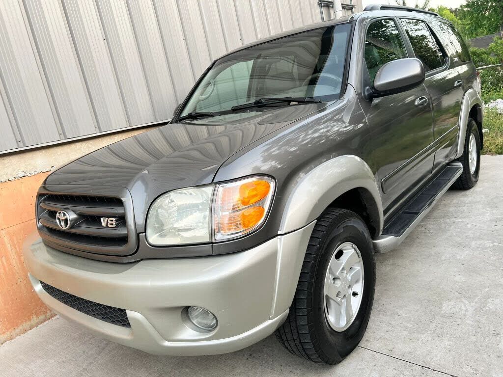 2004 TOYOTA Sequoia