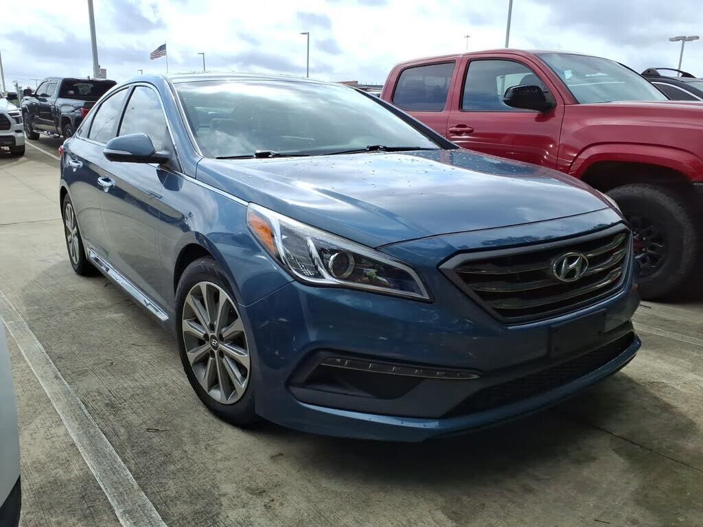 2017 HYUNDAI Sonata