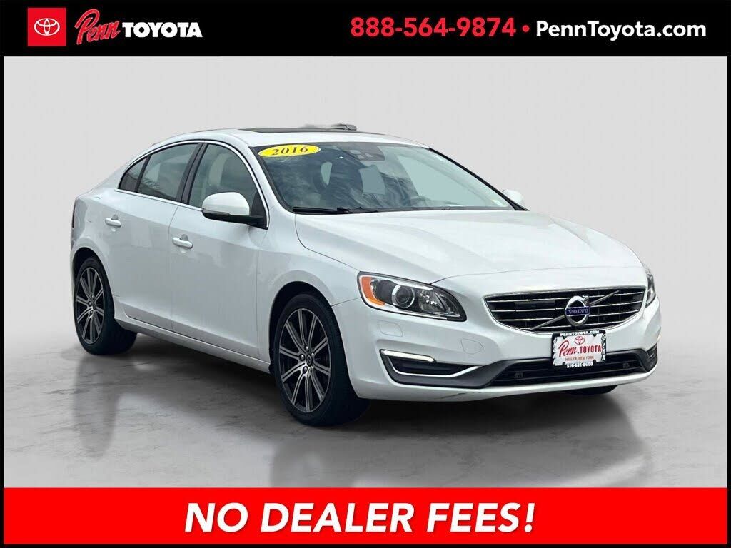 2016 VOLVO S60