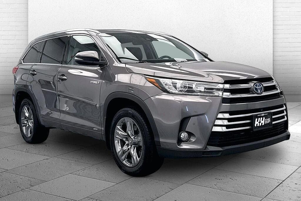2018 TOYOTA Highlander