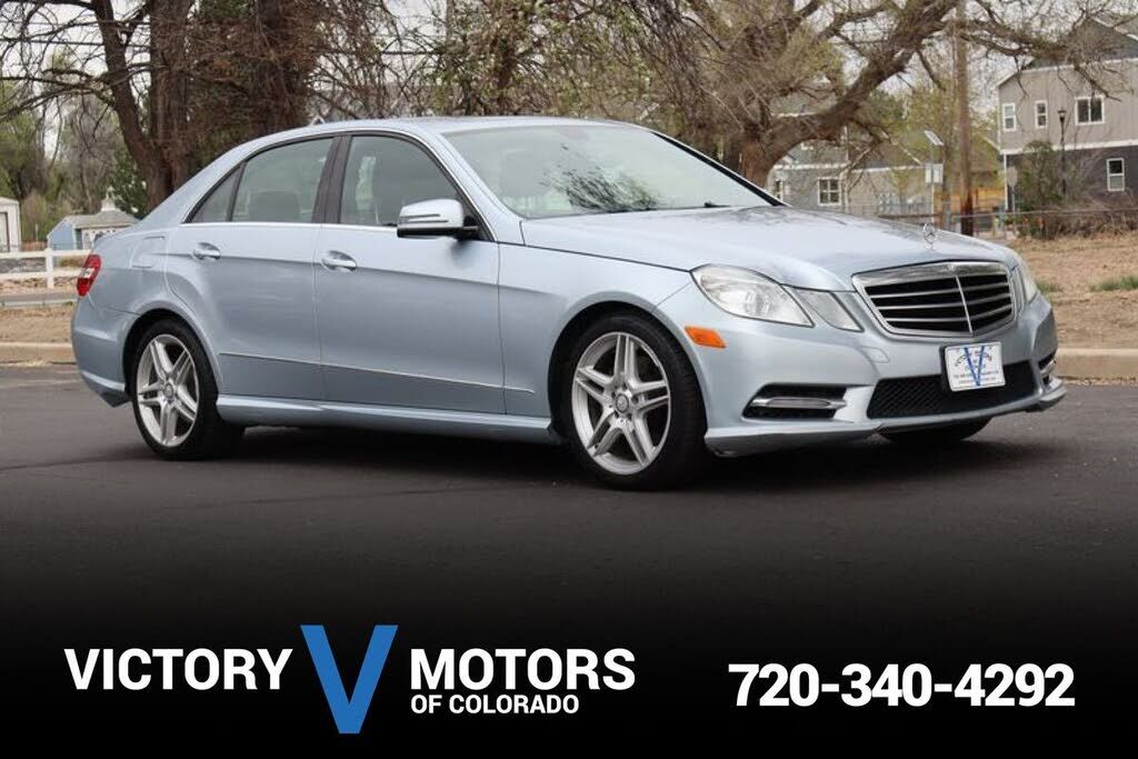 2013 MERCEDES-BENZ E-Class