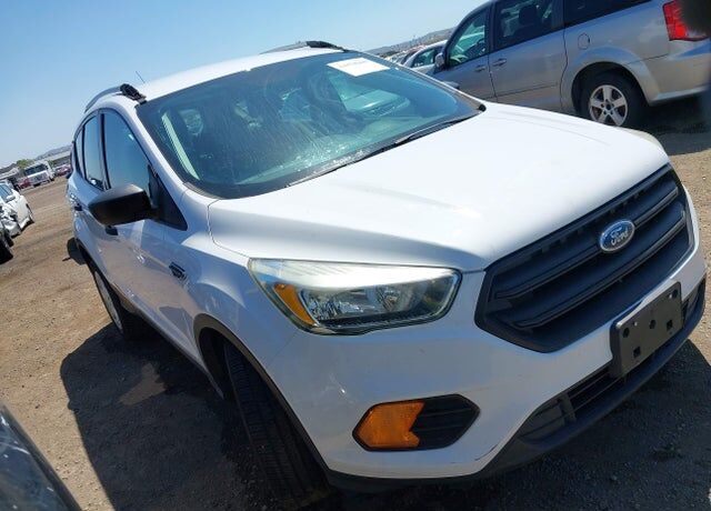 2017 FORD Escape