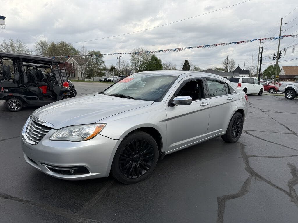 2012 CHRYSLER 200