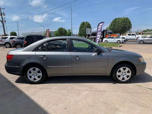 2009 HYUNDAI Sonata