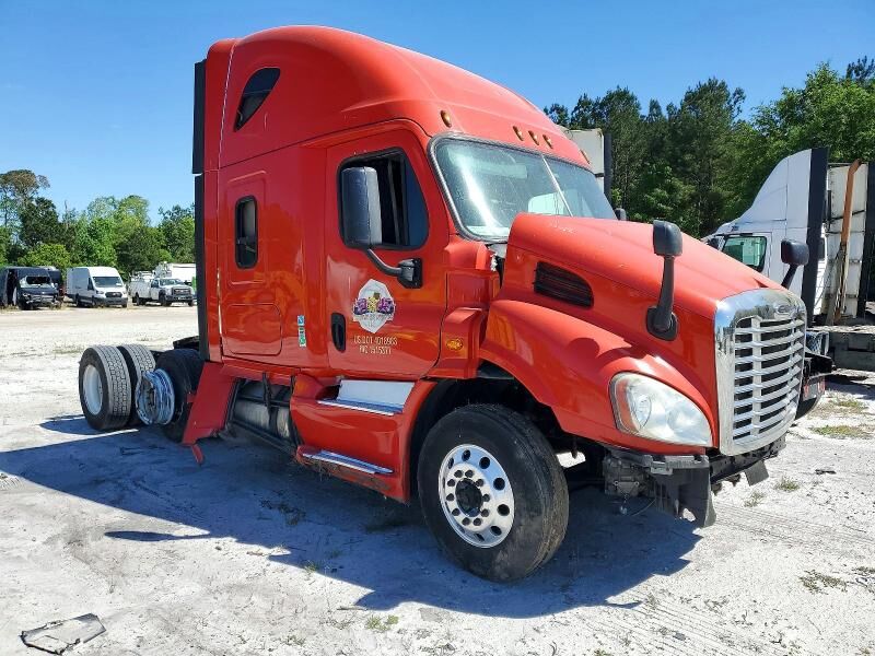 2018 FREIGHTLINER Cascadia