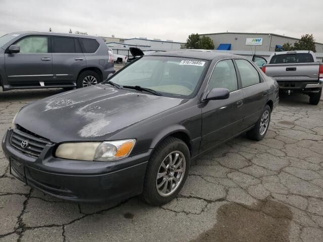 2000 TOYOTA Camry