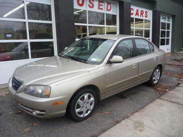 2005 HYUNDAI Elantra