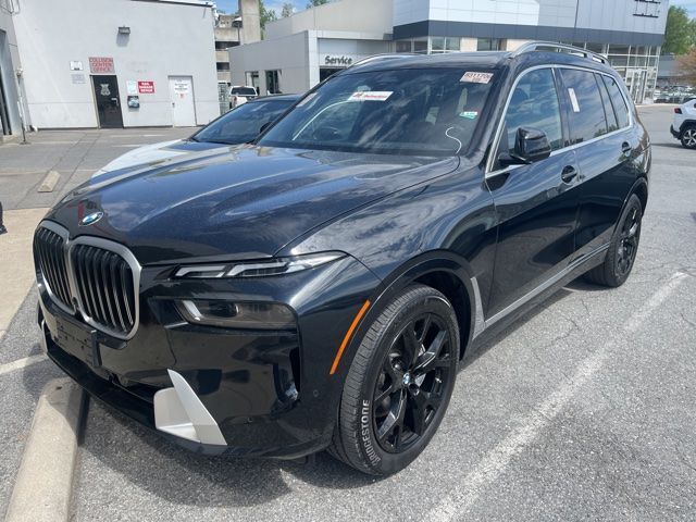 2024 BMW X7