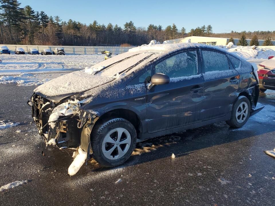 2015 TOYOTA PRIUS