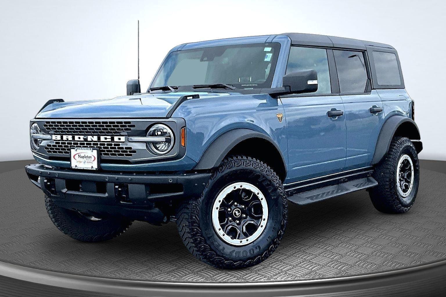 2024 FORD Bronco